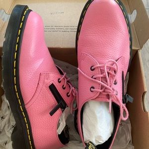 Dr. Martens Aunt Sally Shoes 8